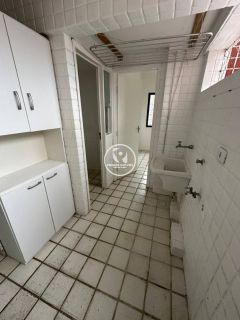 Apartamento Para Alugar com 4 quartos 2 suítes à Beira Mar de Candeias em Jaboatão Dos Guararapes