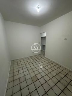 Apartamento Para Alugar com 4 quartos 2 suítes à Beira Mar de Candeias em Jaboatão Dos Guararapes