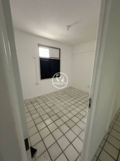 Apartamento Para Alugar com 4 quartos 2 suítes à Beira Mar de Candeias em Jaboatão Dos Guararapes