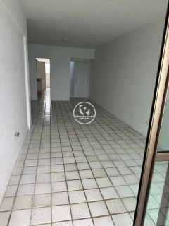 Apartamento Para Alugar com 4 quartos 2 suítes à Beira Mar de Candeias em Jaboatão Dos Guararapes