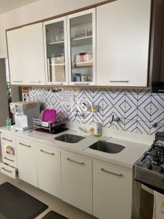 Apartamento Para Vender com 4 quartos 2 suítes à Beira Mar de Candeias em Jaboatão Dos Guararapes