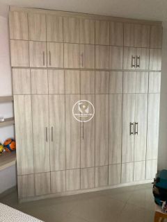 Apartamento Para Vender com 4 quartos 2 suítes à Beira Mar de Candeias em Jaboatão Dos Guararapes