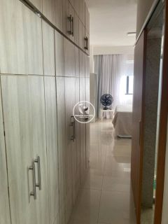 Apartamento Para Vender com 4 quartos 2 suítes à Beira Mar de Candeias em Jaboatão Dos Guararapes