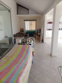 Casa Para Vender com 3 quartos 1 suítes no bairro Boa Viagem em Recife