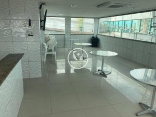 Apartamento Para Alugar com 2 quartos 1 suítes no bairro Boa Viagem em Recife