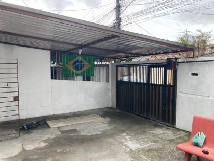 Casa Para Alugar com 2 quartos 1 suítes no bairro San Martin em Recife