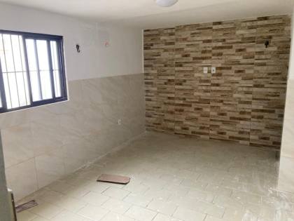 Casa Para Alugar com 2 quartos 1 suítes no bairro San Martin em Recife
