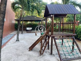 Apartamento Para Alugar com 4 quartos 2 suítes à beira mar de Candeias em Jaboatão Dos Guararapes