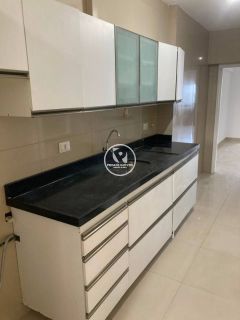 Apartamento Para Alugar com 4 quartos 2 suítes à beira mar de Candeias em Jaboatão Dos Guararapes