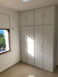 Apartamento Para Alugar com 4 quartos 2 suítes à beira mar de Candeias em Jaboatão Dos Guararapes