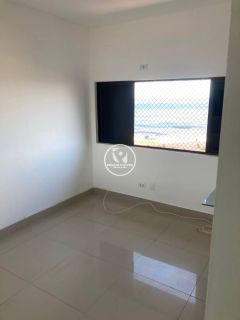 Apartamento Para Alugar com 4 quartos 2 suítes à beira mar de Candeias em Jaboatão Dos Guararapes