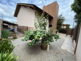 ? Casa à Venda no Lírios do Campo em Nova Mutum