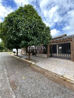? Casa à Venda no Lírios do Campo em Nova Mutum