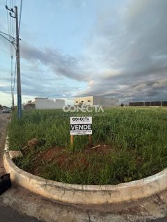 LOTE COMERCIAL DE ESQUINA NA AVENIDA DAS GAIVOTAS, PRÓXIMO À AVENIDA BRASIL!!!