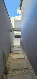 CASA COM 3 QUARTOS E 1 SUÍTE ALTO PADRÃO À VENDA RESIDENCIAL VENEZA