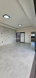 CASA COM 3 QUARTOS E 1 SUÍTE ALTO PADRÃO À VENDA RESIDENCIAL VENEZA