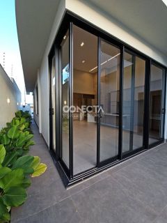 IMÓVEL DE ALTO PADRÃO DISPONÍVEL PARA VENDA - PARQUE DOS INGÁS