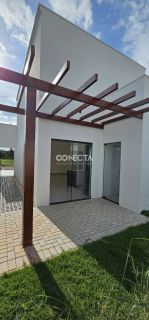 CASA Á VENDA COM 3 QUARTOS SENDO 1 SUÍTE NO BAIRRO