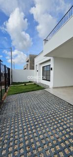 CASA Á VENDA COM 3 QUARTOS SENDO 1 SUÍTE NO BAIRRO