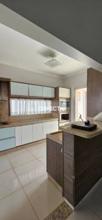 Casa à Venda com 3 quartos – Conforto e Qualidade no Parque das Águias, Nova Mutum/MT