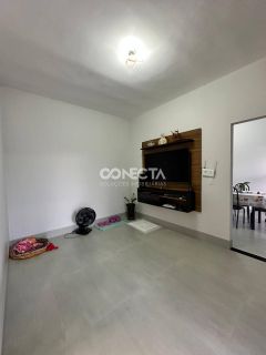 CASA PARA VENDER COM 3 QUARTOS SENDO 1 SUÍTE, NO BAIRRO MONTSERRAT