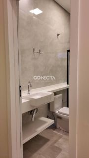 CASA A VENDA NO BAIRRO JARDIM ARAGUAIA, COM 3 QUARTOS SENDO UMA SUITE MASTER COM CLOSET.