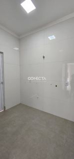 CASA NOVA À VENDA – Residencial Veneza
