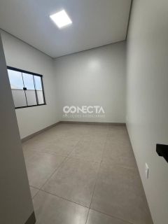 Casa Para Vender com 3 quartos 1 suítes no bairro Montserrat em Nova Mutum