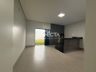 Casa Para Vender com 3 quartos 1 suítes no bairro Montserrat em Nova Mutum