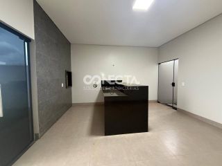 Casa Para Vender com 3 quartos 1 suítes no bairro Montserrat em Nova Mutum