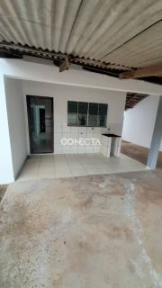 CASA Á VENDA NO BAIRRO ARARA  AZUL, DOIS QUARTOS.