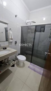 Apartamento Para Vender com 02 quartos 01 suítes no bairro Jardim das Orquideas em Nova Mutum