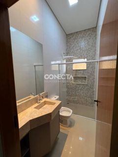 Casa Para Vender com 2 quartos 1 suítes no bairro Santa Clara II em Rondonópolis / MT