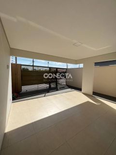 Casa Para Vender com 2 quartos 1 suítes no bairro Santa Clara II em Rondonópolis / MT