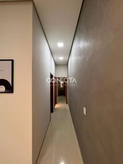 Casa Para Vender com 2 quartos 1 suítes no bairro Santa Clara II em Rondonópolis / MT