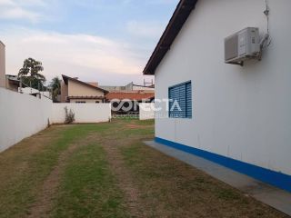 Imóvel Comercial Para Vender no bairro Centro em Nova Mutum MT