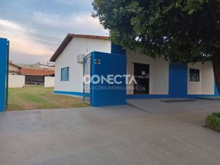 Imóvel Comercial Para Vender no bairro Centro em Nova Mutum MT