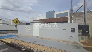 Casa Para Vender com 3 quartos 1 suítes no bairro Araguaia 2 em Nova Mutum
