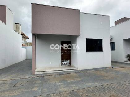 Casa de Condomínio Para Vender com 2 quartos no bairro Parque dos Ingás em Nova Mutum MT