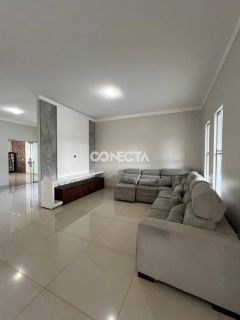 Casa Para Vender com 3 quartos 1 suítes no bairro Residencial Flamboyant  em Nova Mutum MT