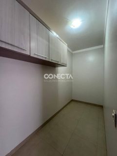 Casa Para Vender com 3 quartos 1 suítes no bairro Residencial Flamboyant  em Nova Mutum MT