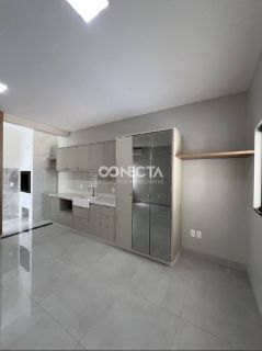 Casa de Condomínio Para Vender com 3 quartos 1 suítes no bairro Jardim das Orquideas em Nova Mutum