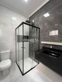 Casa de Condomínio Para Vender com 3 quartos 1 suítes no bairro Jardim das Orquideas em Nova Mutum