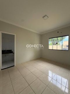 Casa Para Vender com 3 quartos sendo  1 suíte no bairro Lírios do Campo em Nova Mutum MT