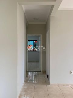 Casa Para Vender com 3 quartos sendo  1 suíte no bairro Lírios do Campo em Nova Mutum MT