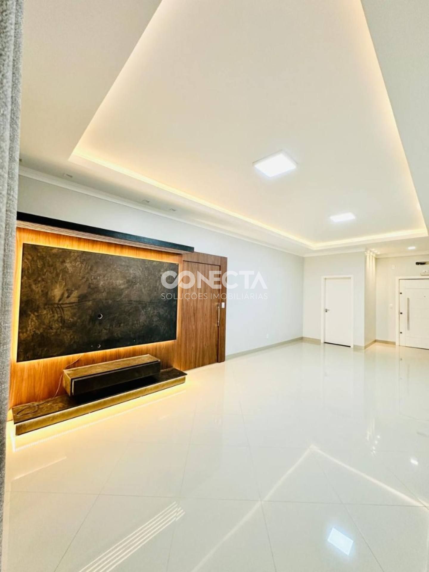 Apartamento Para Vender com 3 quartos sendo 1 suítes no bairro Bela Vista  em Nova Mutum MT