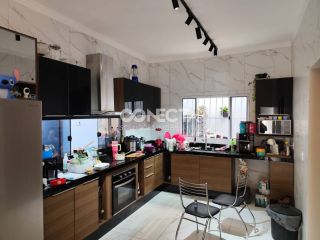 Casa Para Vender com piscina com 4 quartos sendo 2 suítes no bairro Jardim Araguaia 1 em Nova Mutum MT