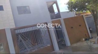 Duas Casas de Alto Padrão Com Piscina em um Único Terreno no Residencial das Acácias Nova Mutum MT