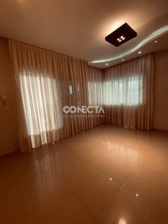 Casa para locação com piscina, 4 quartos (1 suíte) e escritório Nova Mutum MT