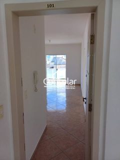 Apartamento Para Alugar com 2 quartos no bairro Pagani em Palhoça